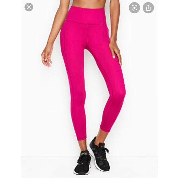 Victoria's Secret Pants - Victoria’s Secret Sport Highwaisted 7/8 Leggings